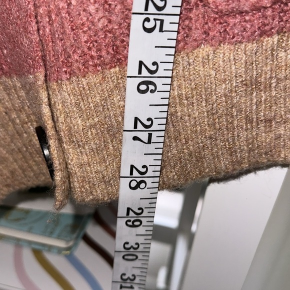 American Eagle Oversized Cardigan - Picture 7 of 9